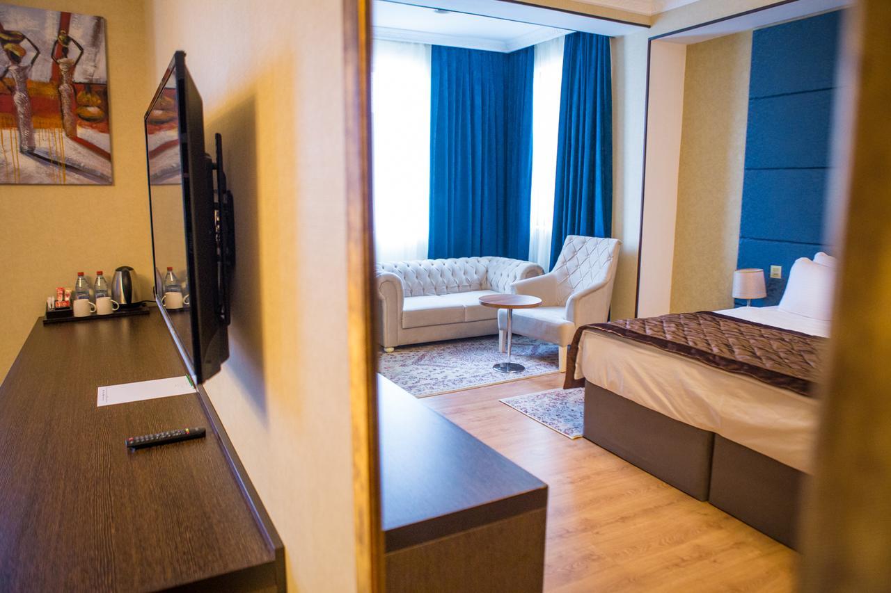 Viva Boutique Hotel Baku Extérieur photo